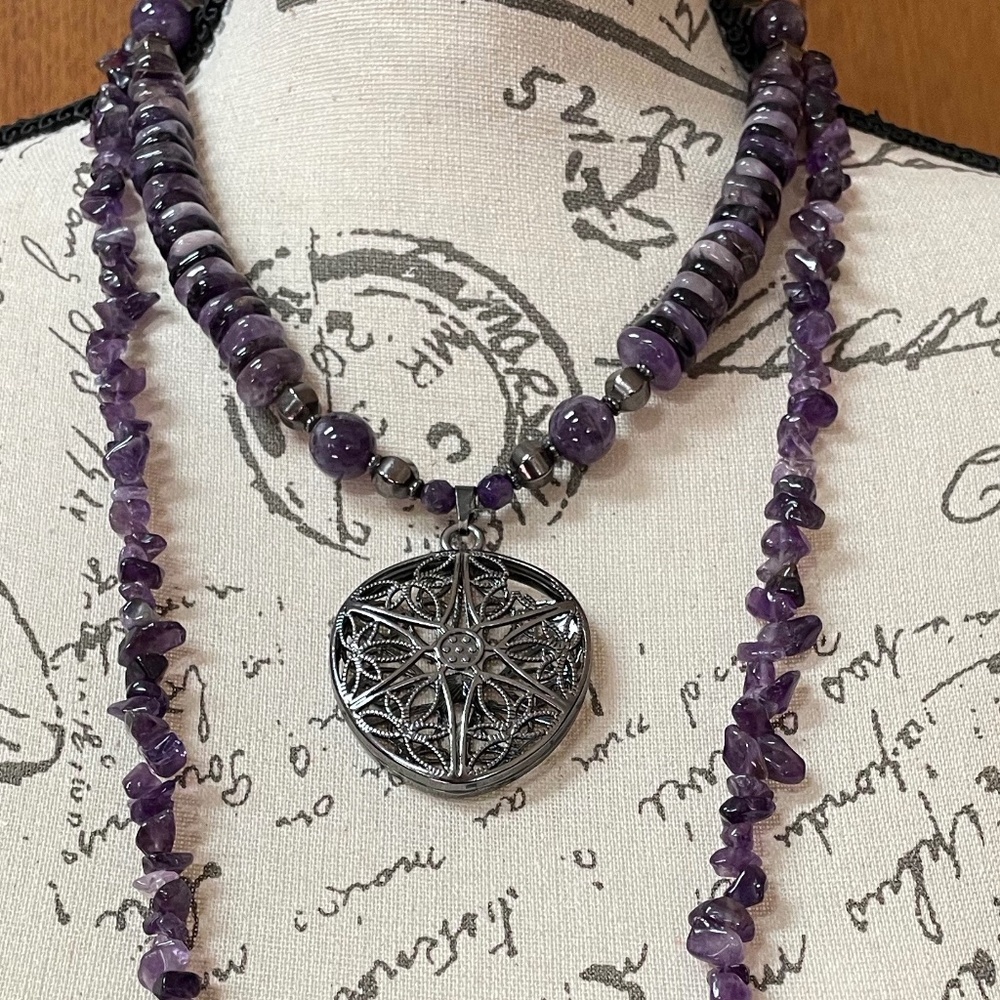 2 Beautiful amethyst necklaces with pendant & longer amethyst necklace💜💜💜